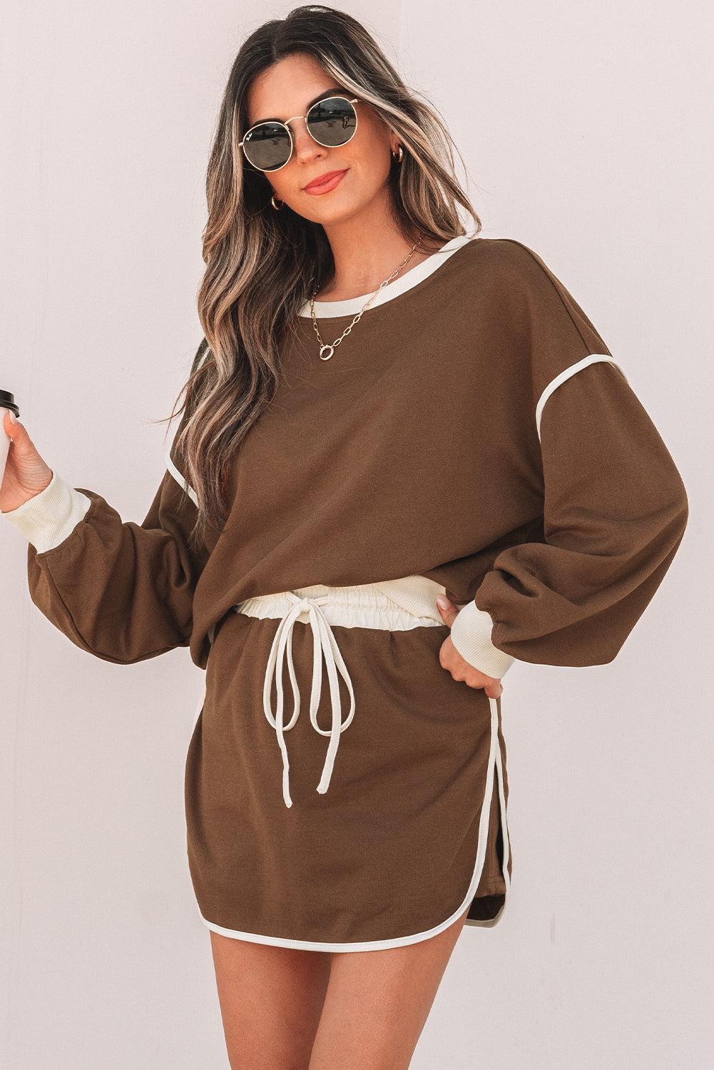 Coffee Color Contrast Loose Pullover and Lace-up Waist Skort Set