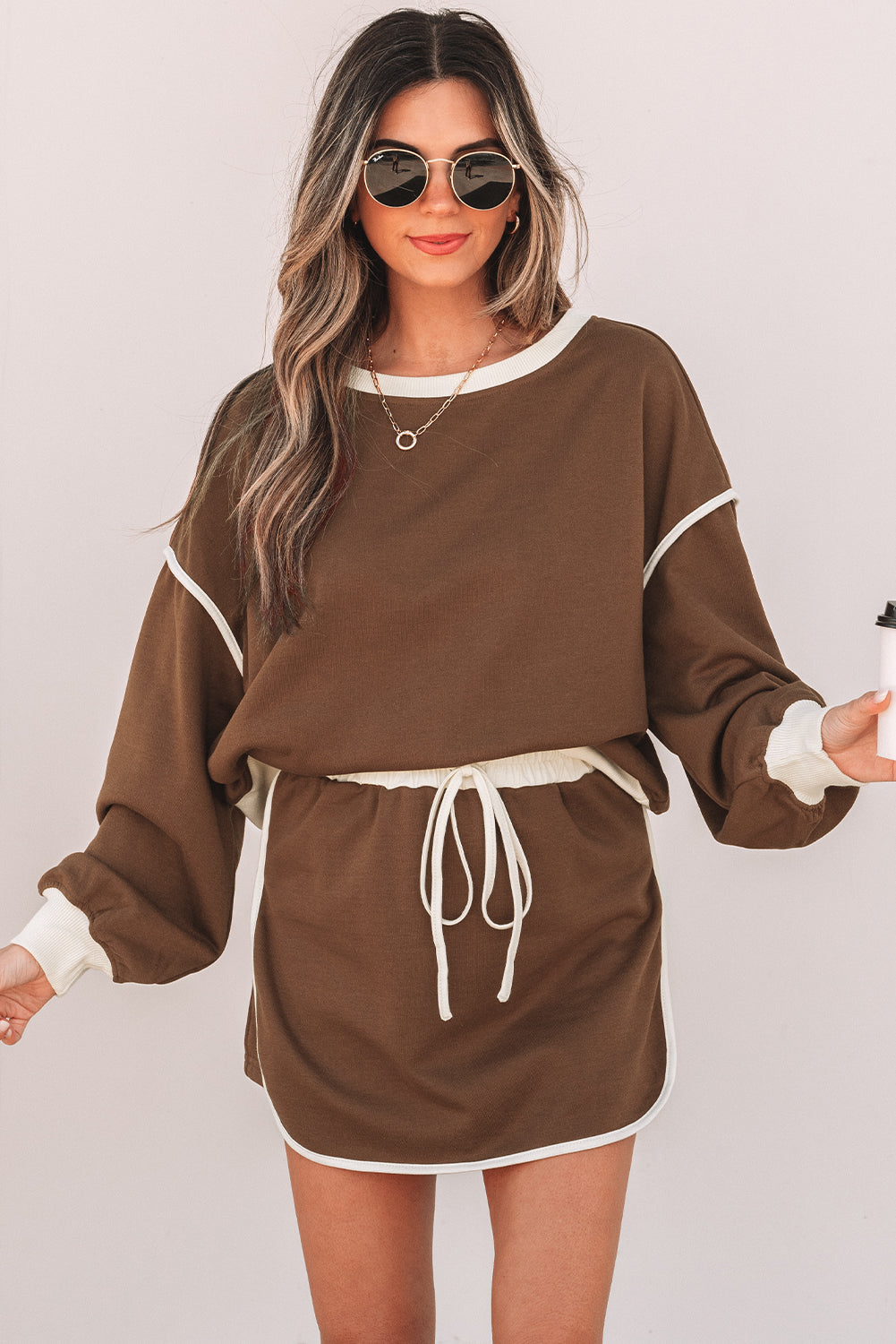 Coffee Color Contrast Loose Pullover and Lace-up Waist Skort Set