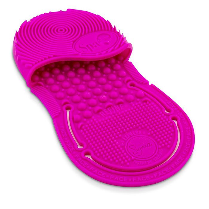 Spa Express Brush Cleaning Glove - -