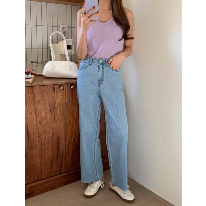 High Waist Wide Leg Jean - Size: S